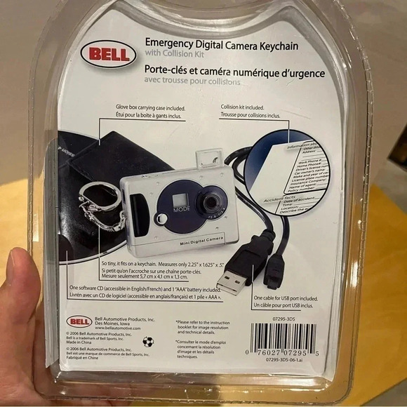 BELL EMERGENCY DIGITAL CAMERA KEYCHAIN  WITH COLLISION KIT | BRAND NEW SEALED - Picture 10 of 10